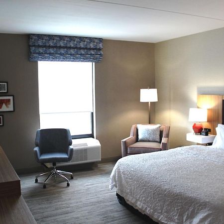 Hampton Inn Forsyth Eksteriør bilde