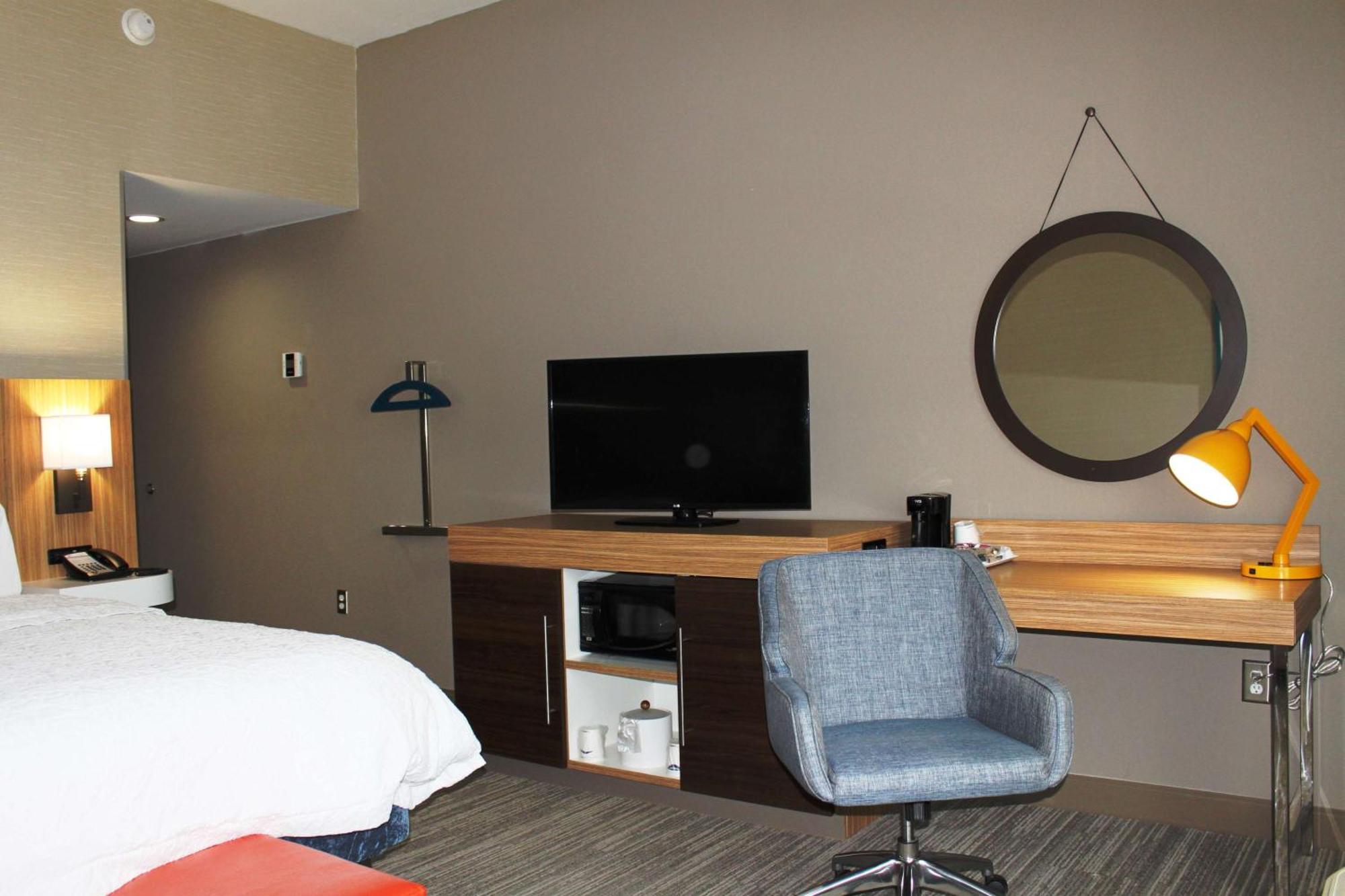 Hampton Inn Forsyth Eksteriør bilde