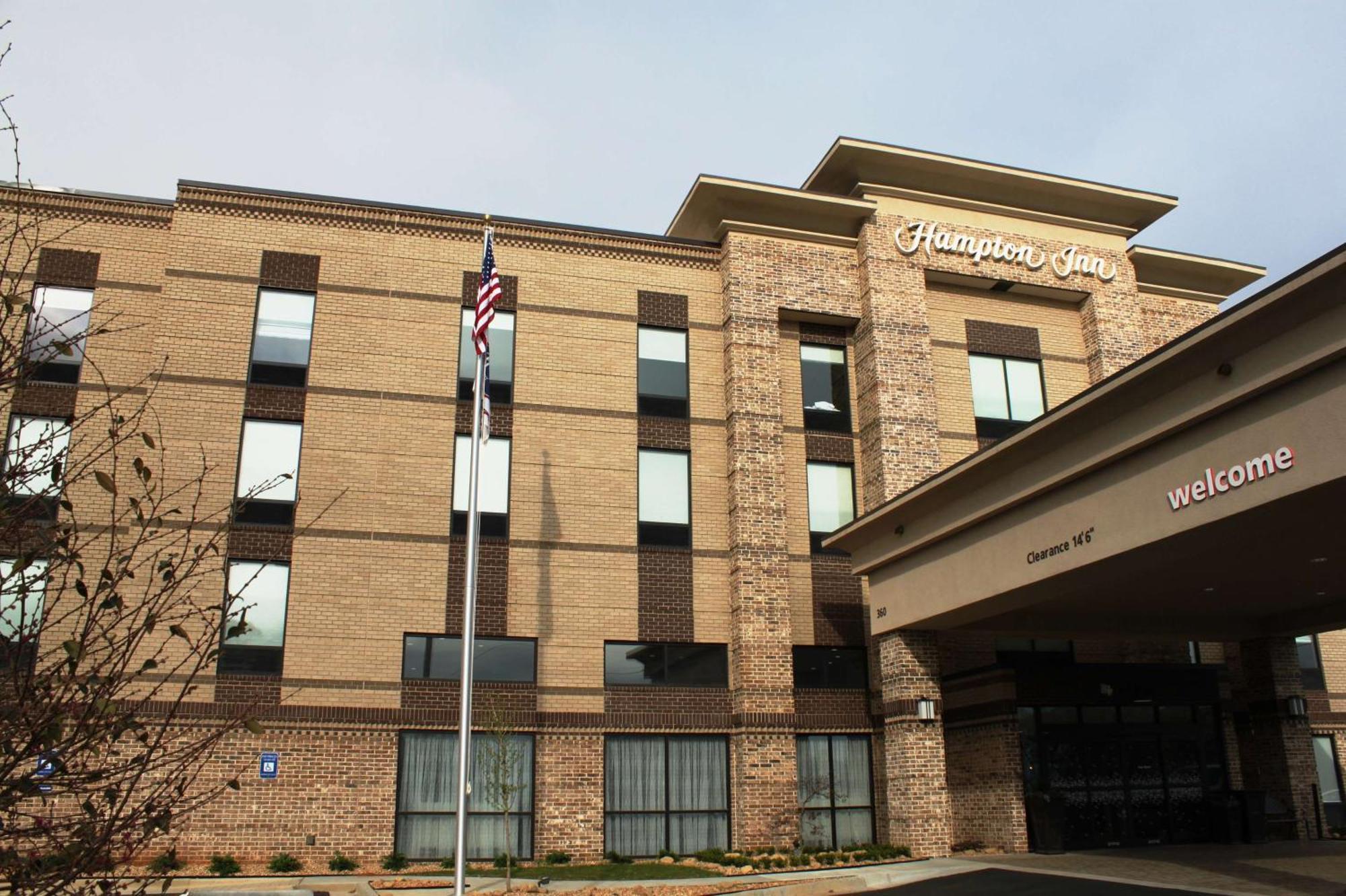 Hampton Inn Forsyth Eksteriør bilde
